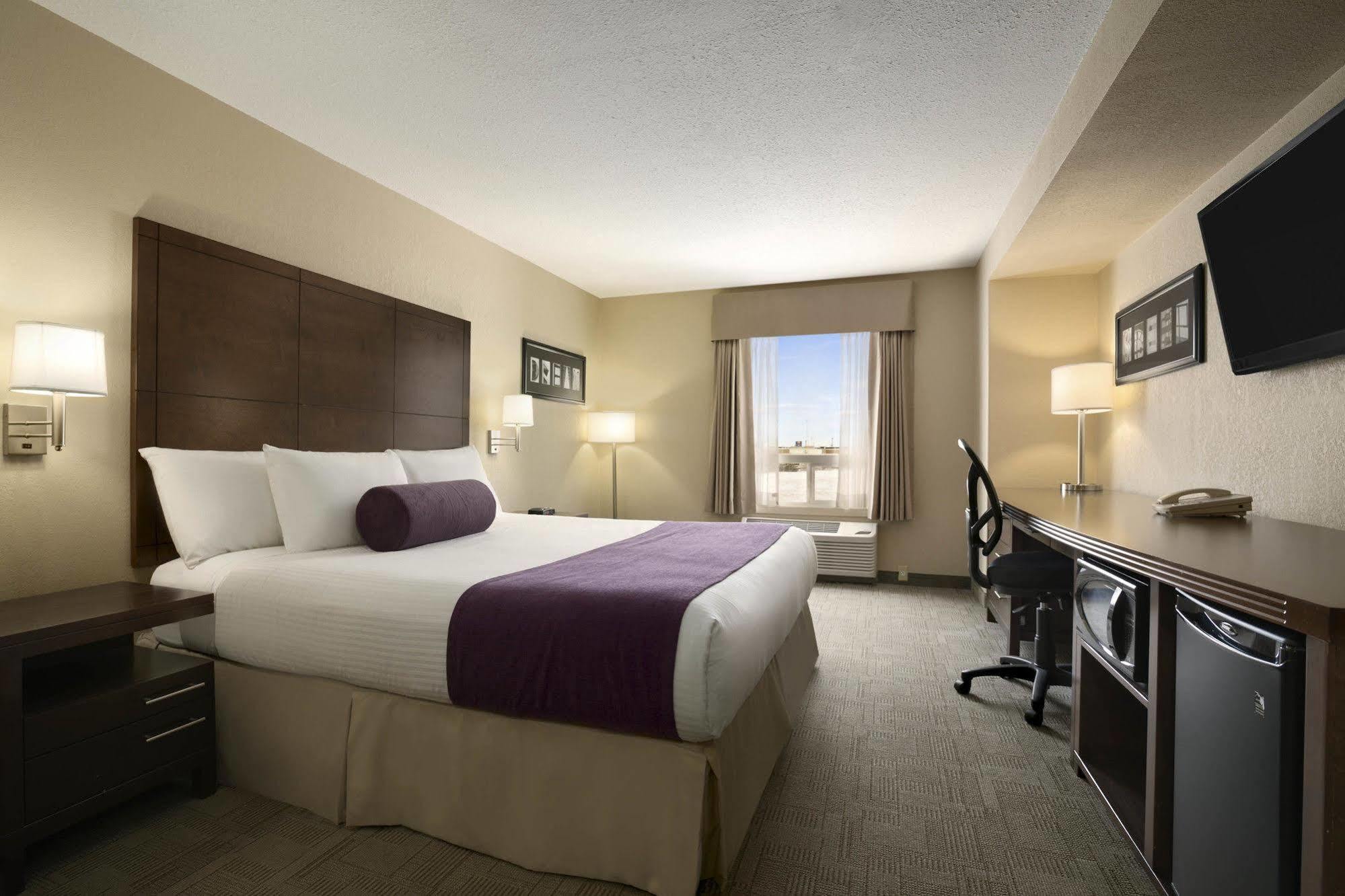 Days Inn by Wyndham Regina Exterior foto